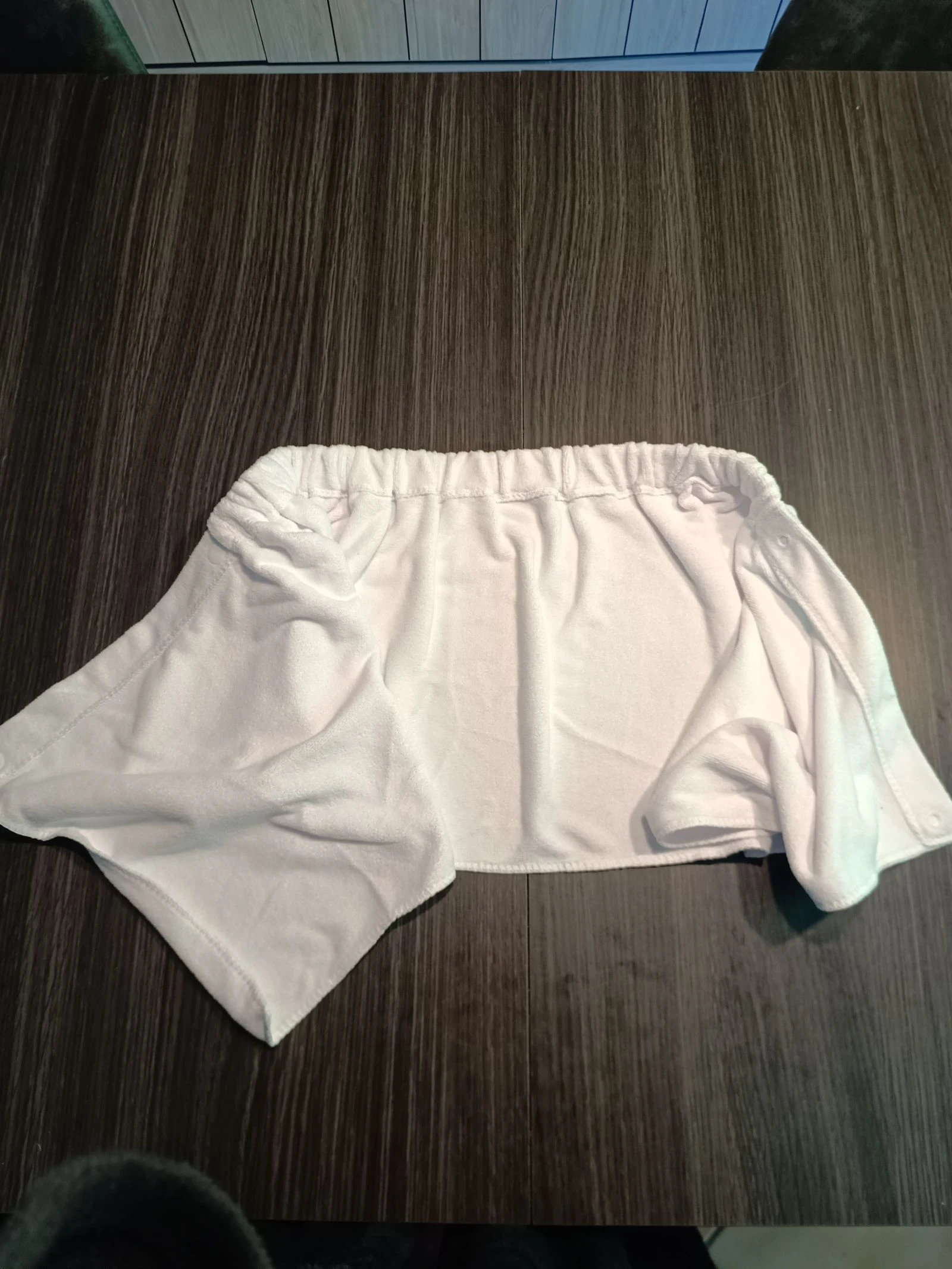 Witte badhanddoek met tailleomvang – photo 7